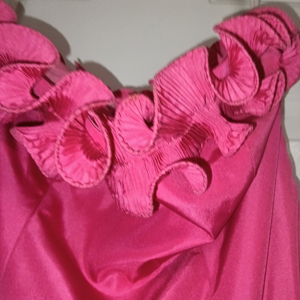🦄 Vintage Richilene Chic Fuchsia Ruffle Evening Dress Gown Size Large - Picture 8 of 10